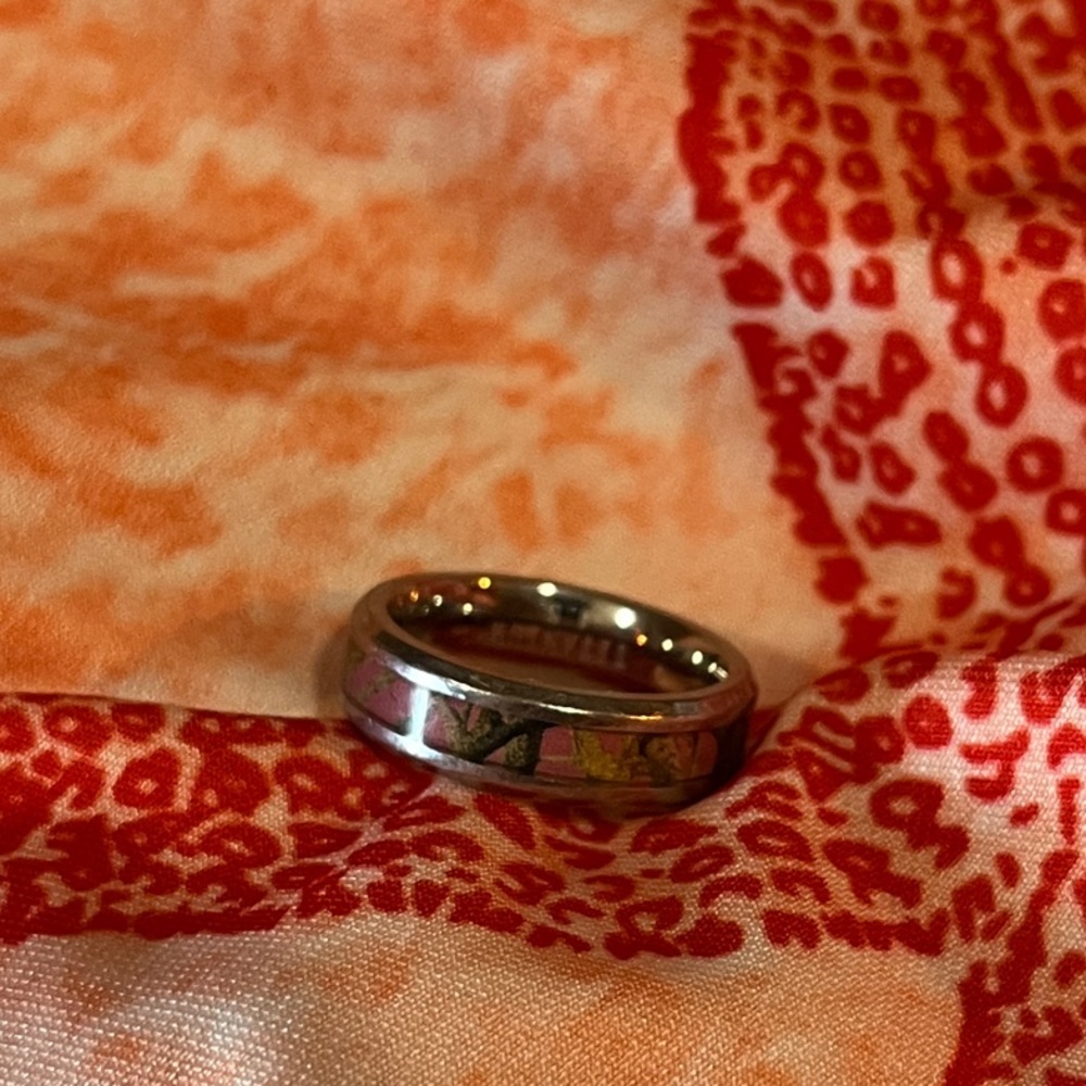 Titanium size 7 Ring Wedding Band Pink Camo